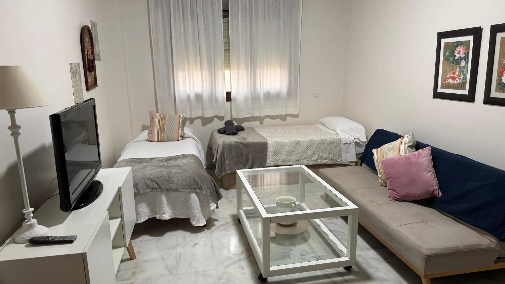 Apartment Aljalux Sevilla Bormujos Spain